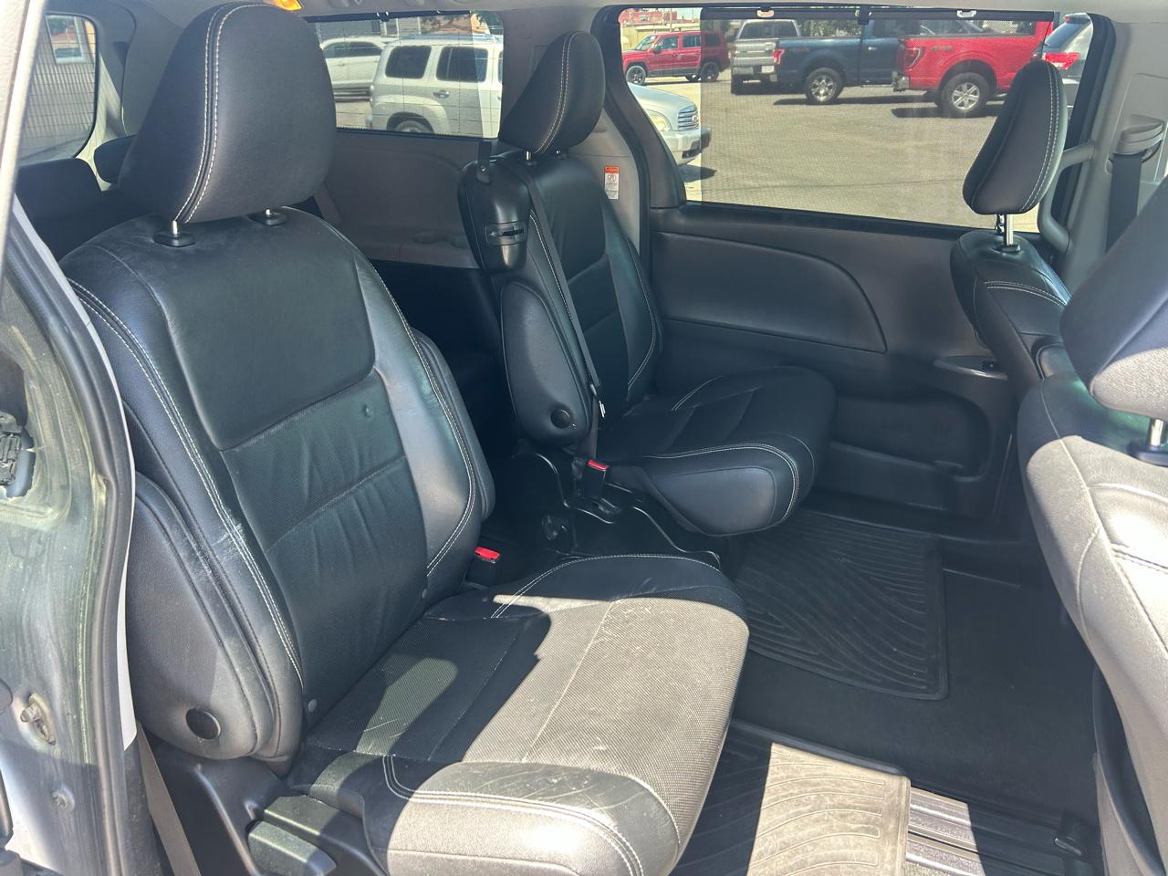 Toyota Sienna SE 8-Passenger 2018