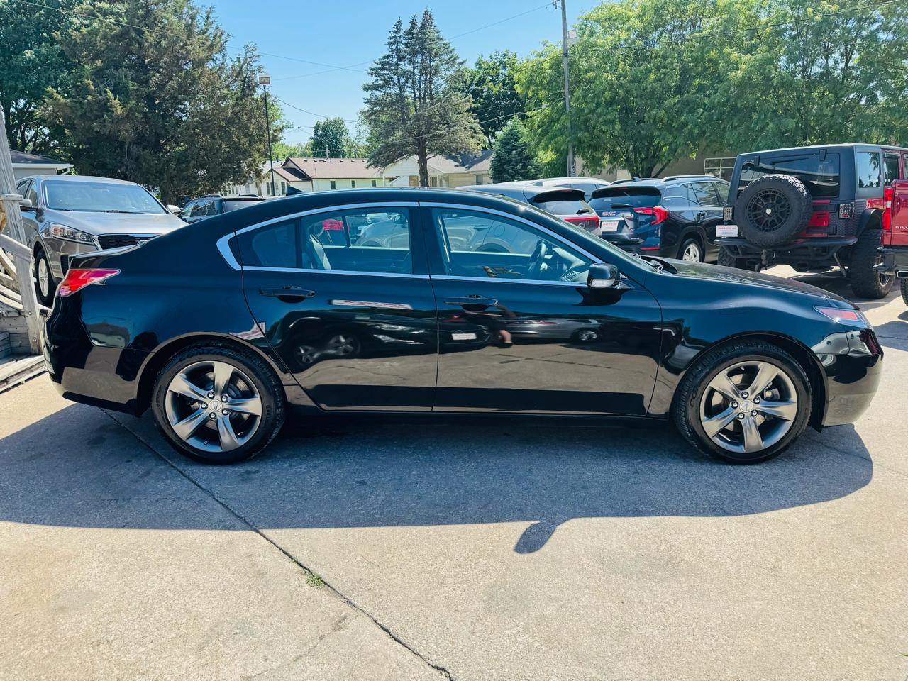 Acura TL 6-Speed AT SH-AWD with Tech Package 2013