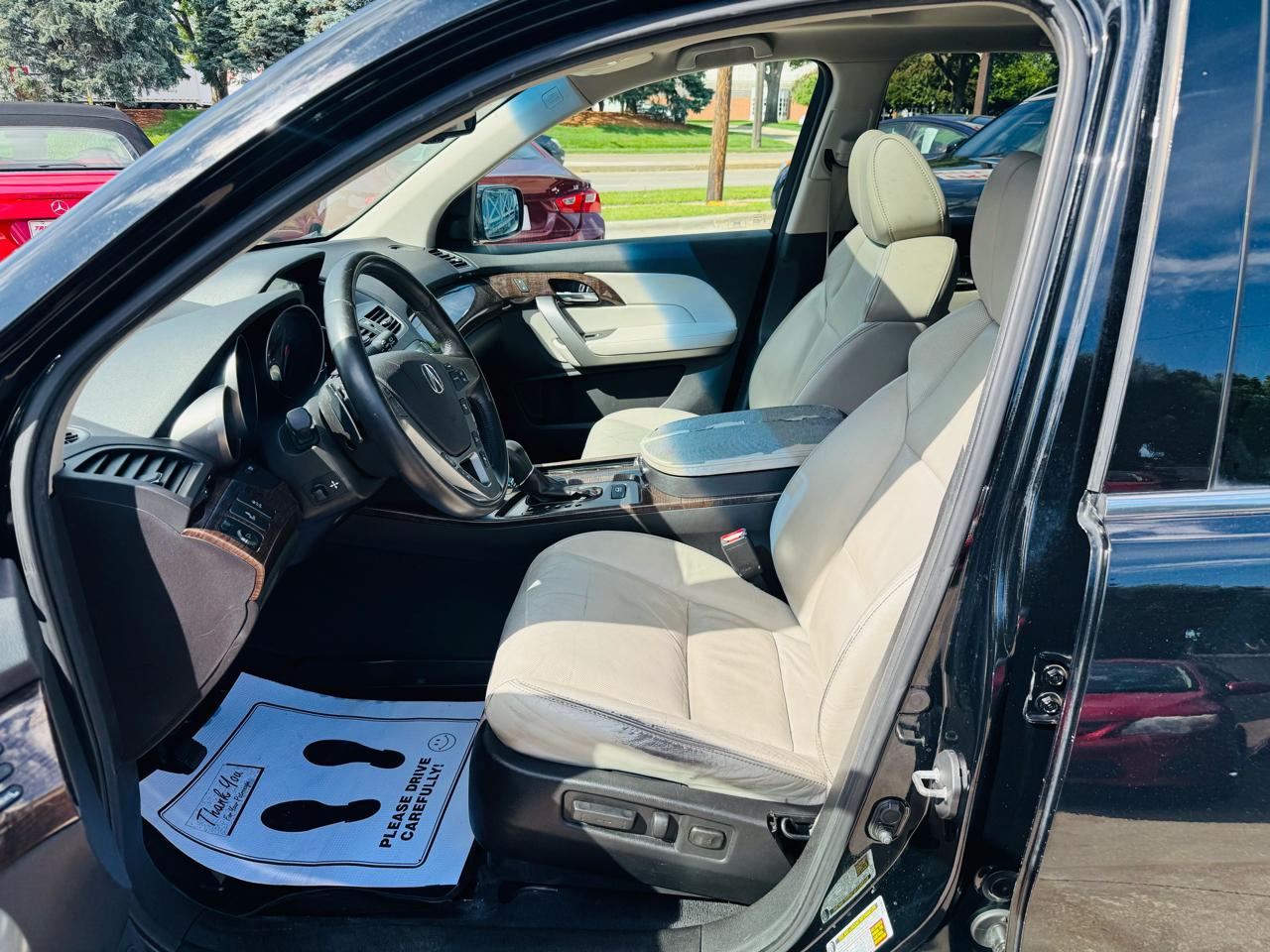 Acura MDX 6-Spd AT w/Advance Package 2011