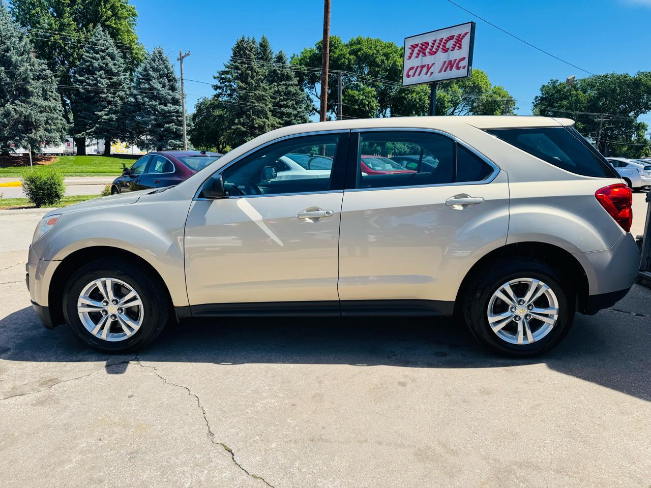 Chevrolet Equinox LS AWD 2012