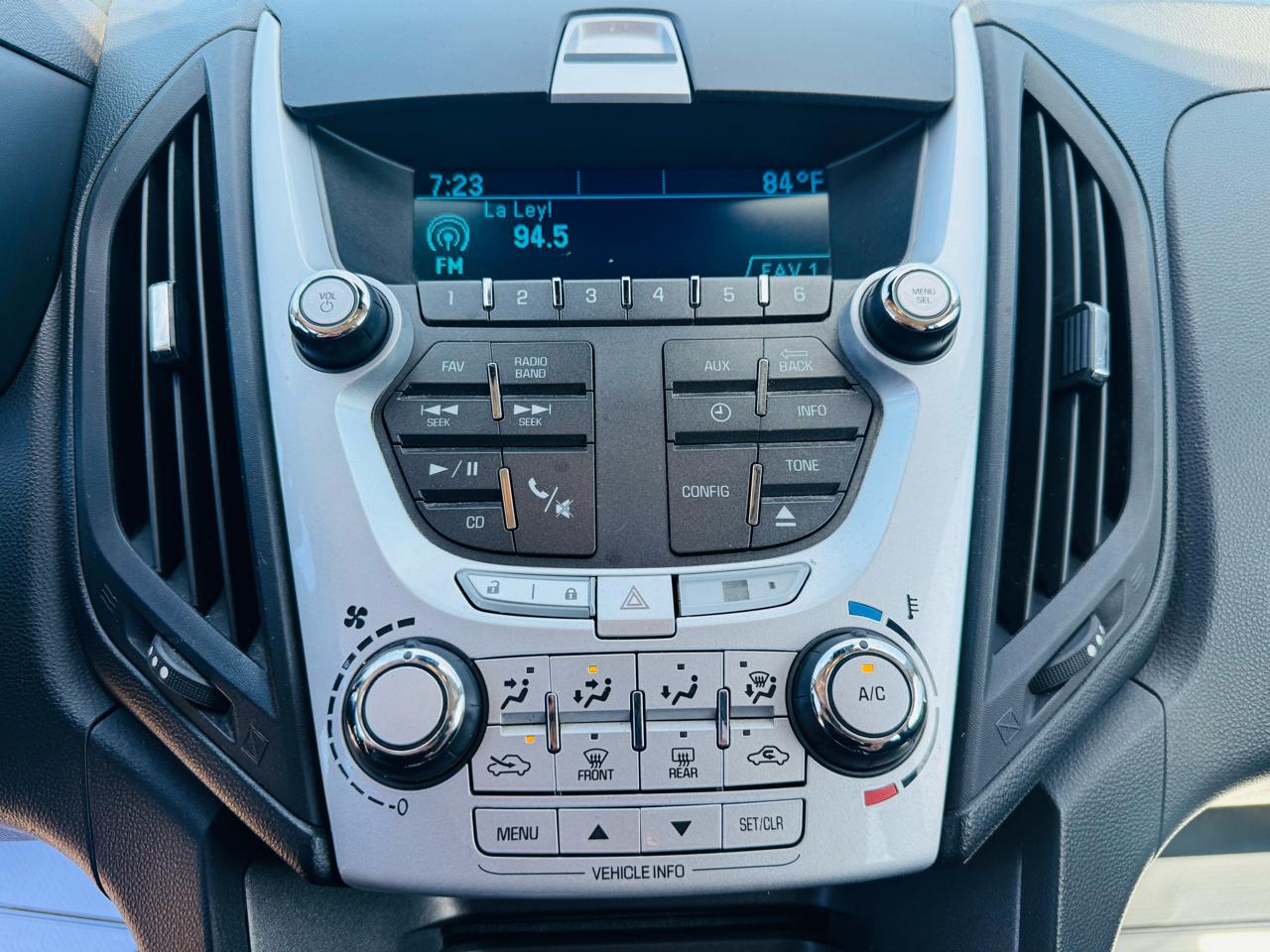 Chevrolet Equinox LS AWD 2012