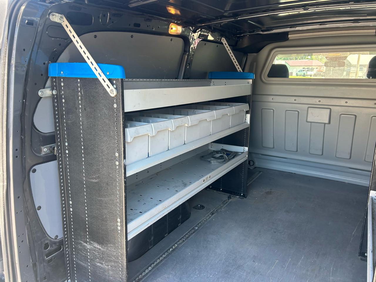 Mercedes-Benz Metris Cargo Van 2017