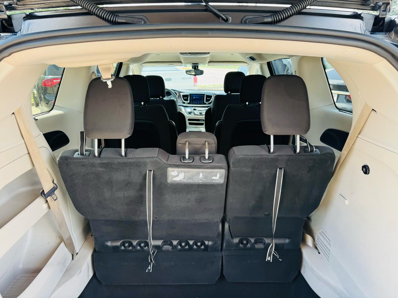 Chrysler Pacifica Touring-L 2017