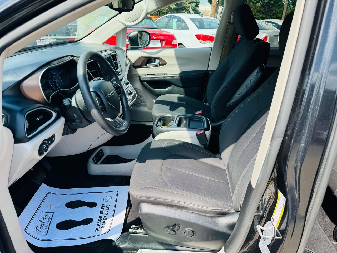 Chrysler Pacifica Touring-L 2017