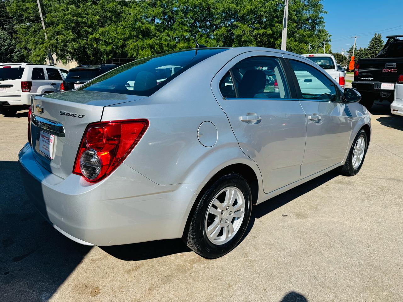 Chevrolet Sonic  2013