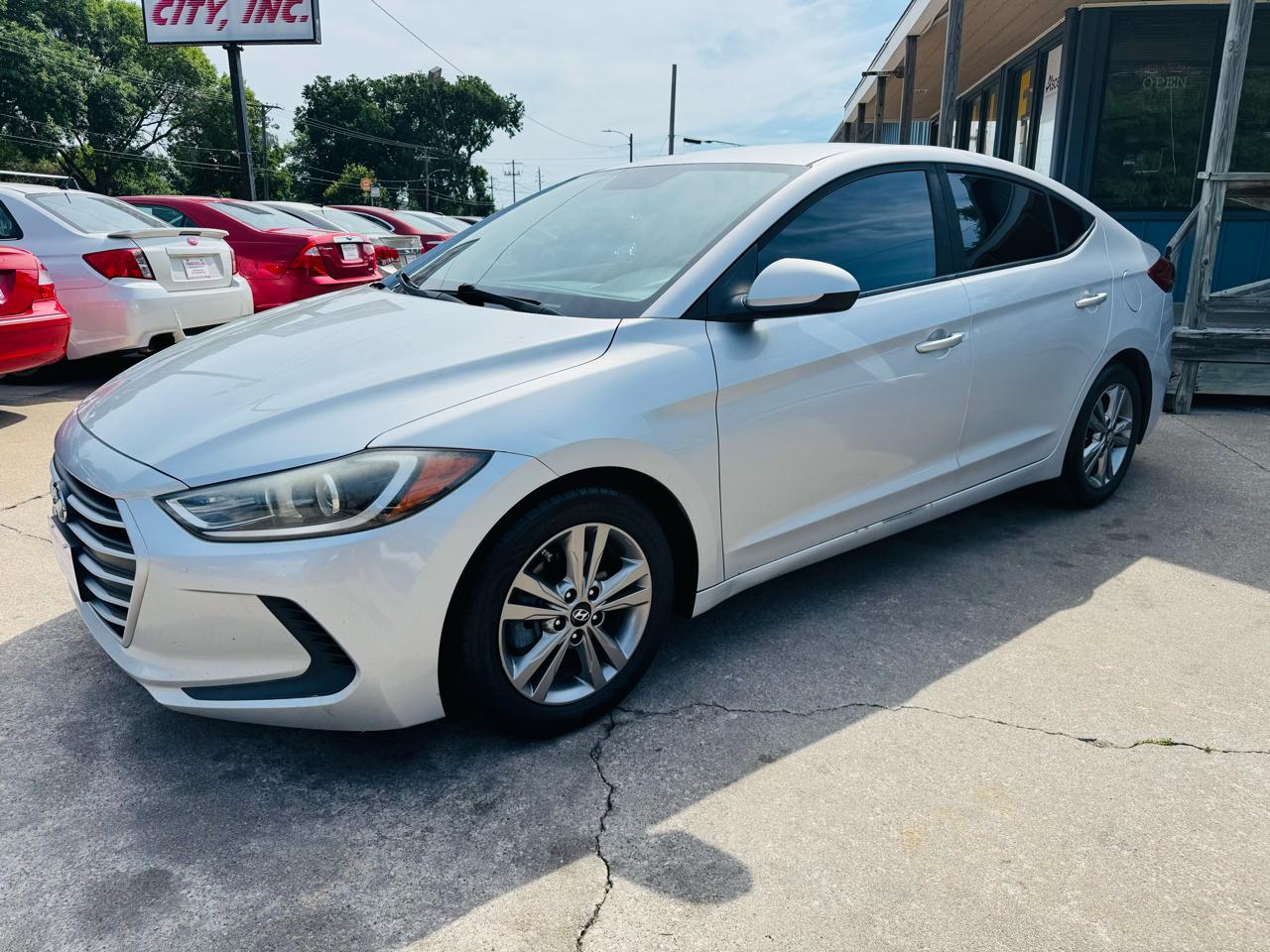 Hyundai Elantra Limited 2018