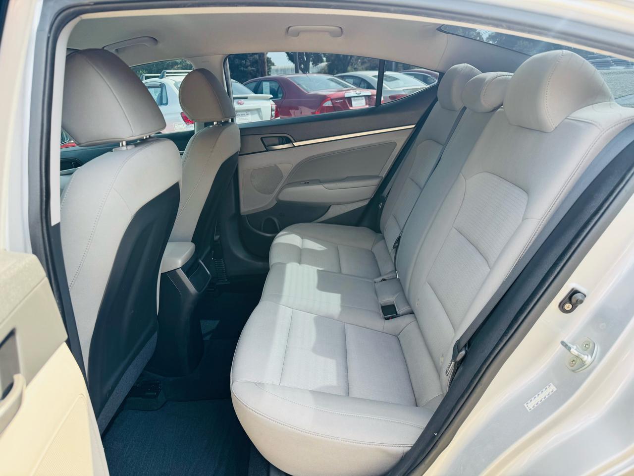 Hyundai Elantra Limited 2018