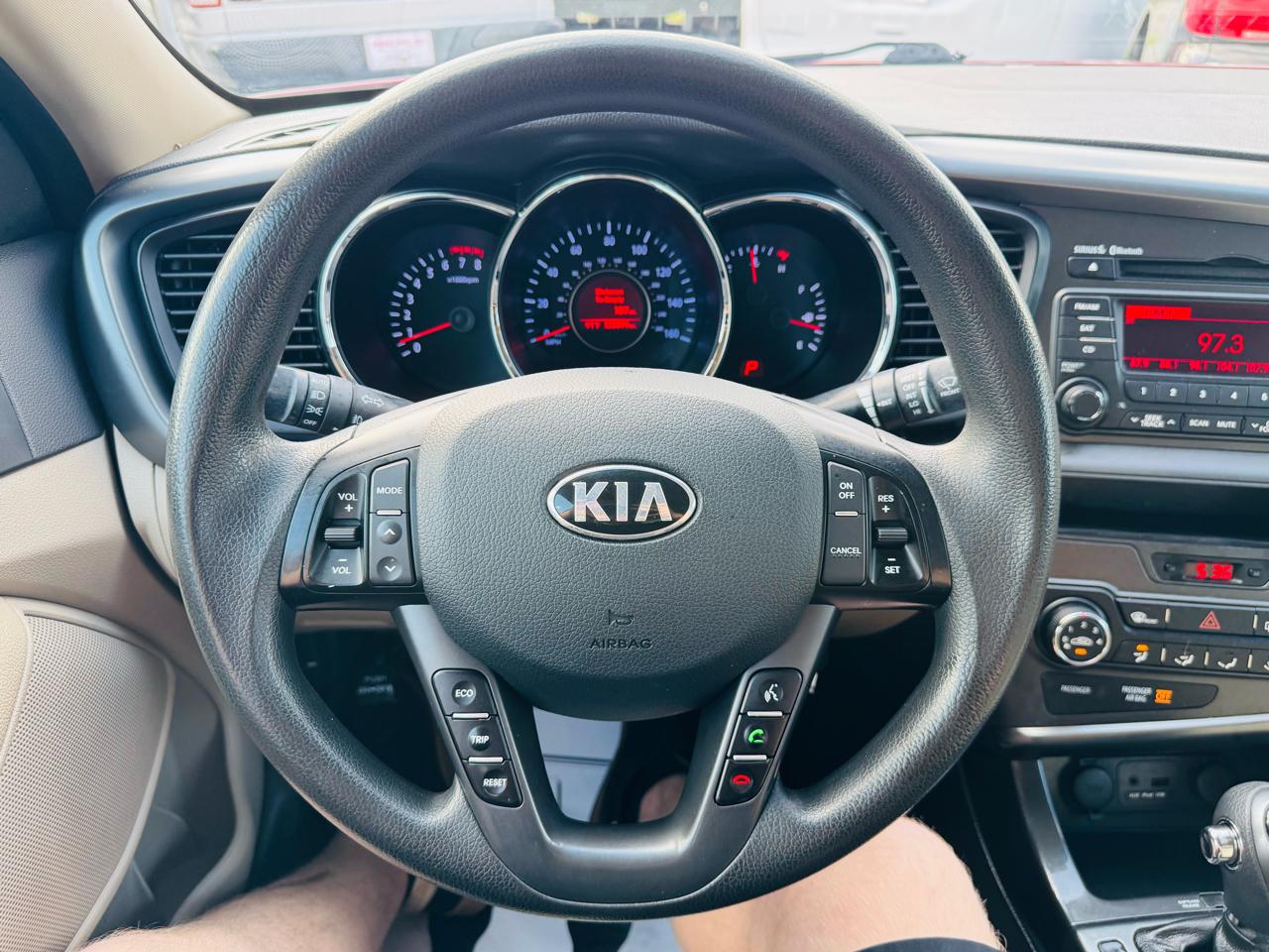 Kia Optima 4dr Sdn LX Auto 2013