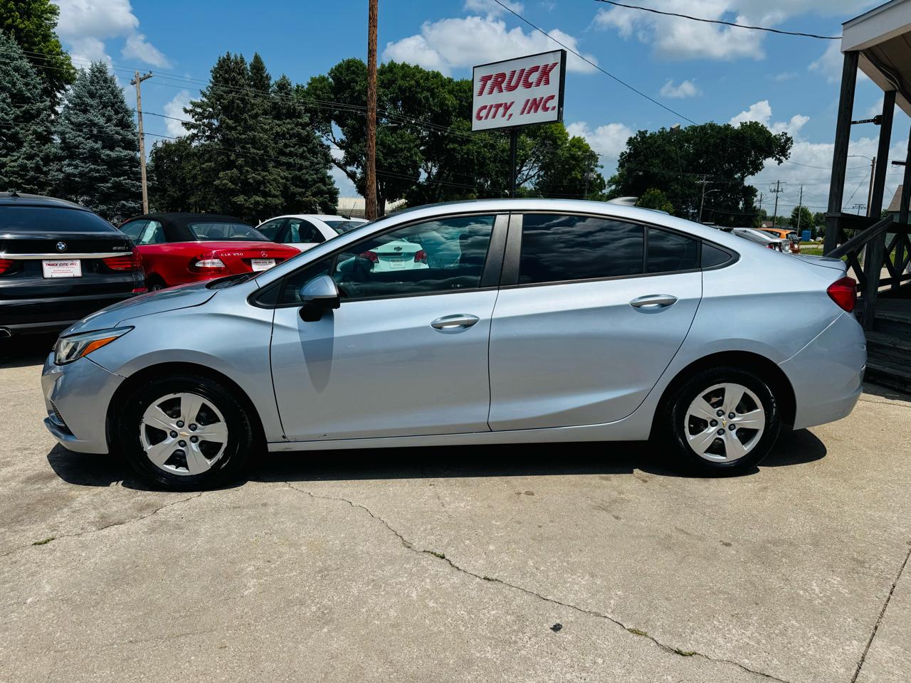 Chevrolet Cruze LS Auto 2018