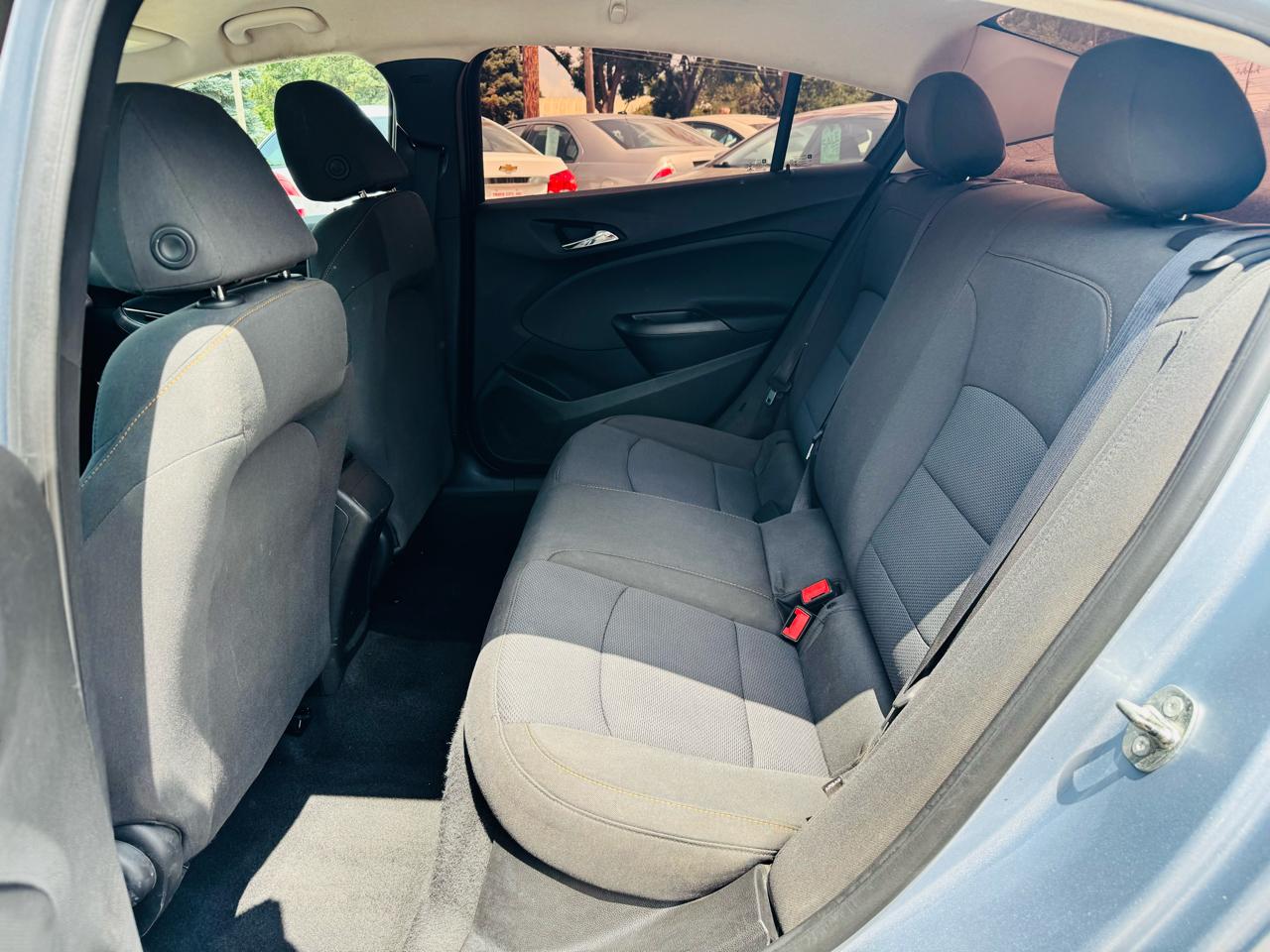 Chevrolet Cruze LS Auto 2018