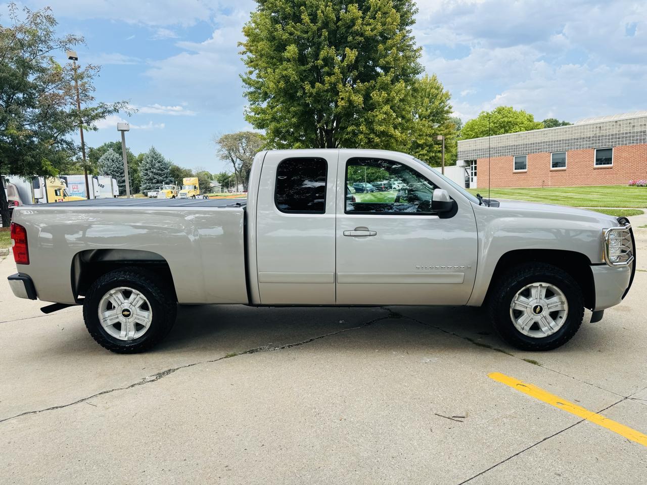 Chevrolet Silverado 1500 4WD Ext Cab 157.5" LTZ 2008