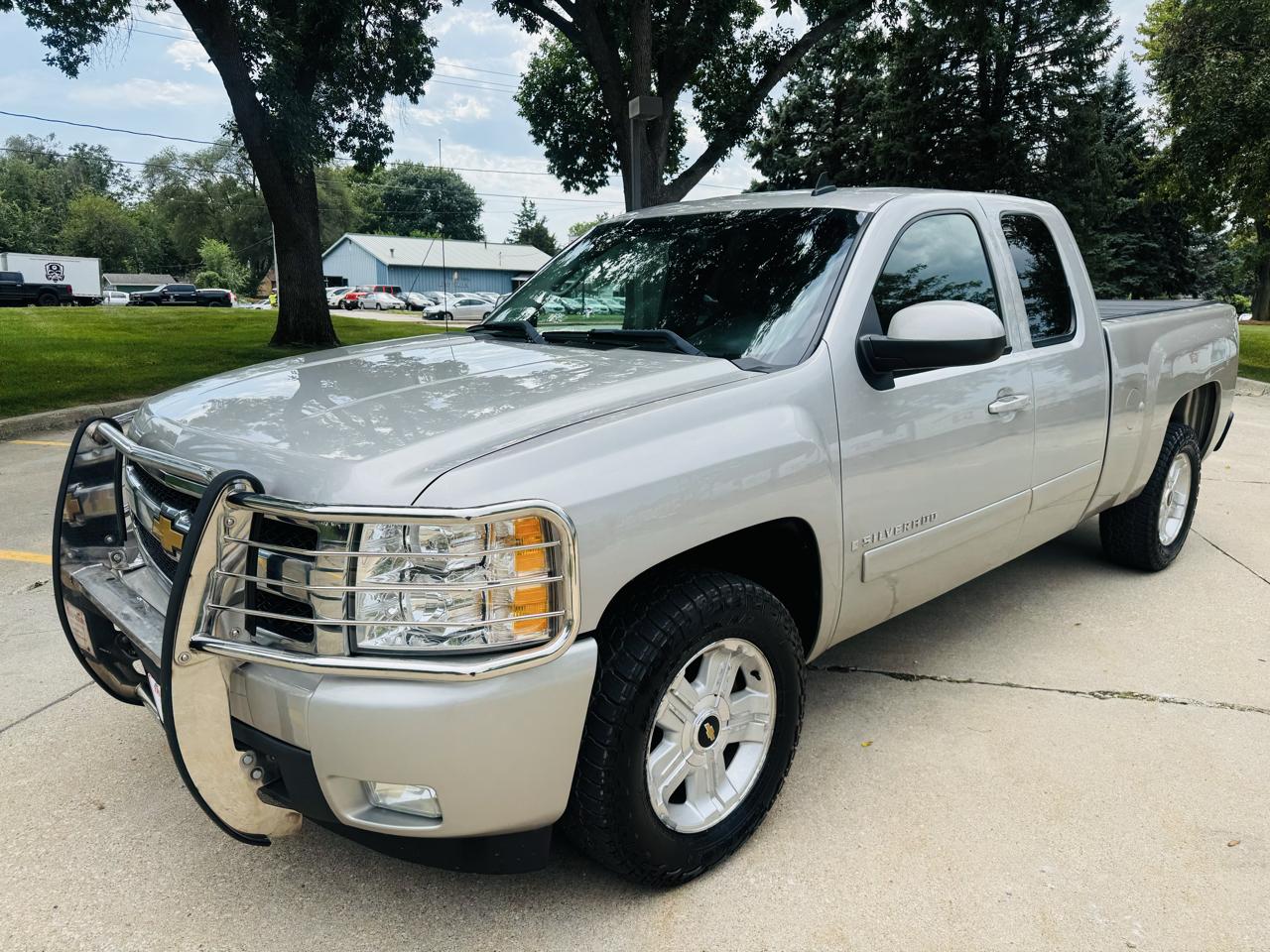 Chevrolet Silverado 1500 4WD Ext Cab 157.5" LTZ 2008