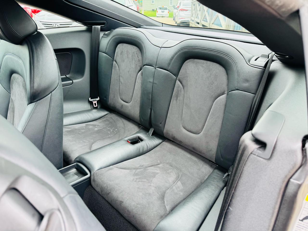 Audi TT 2.0T Coupe quattro S tronic 2010
