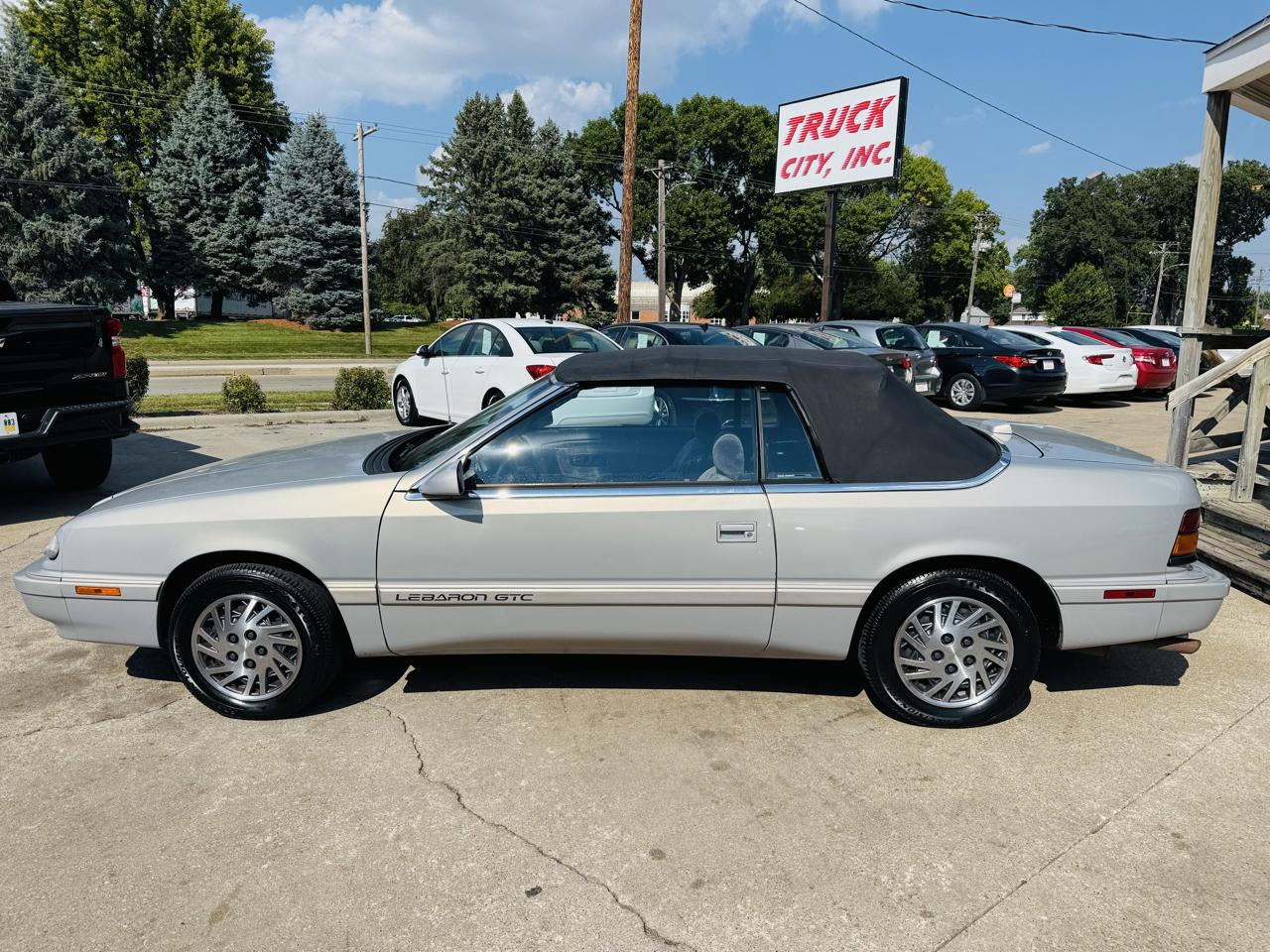 Chrysler LeBaron Convertible 1995
