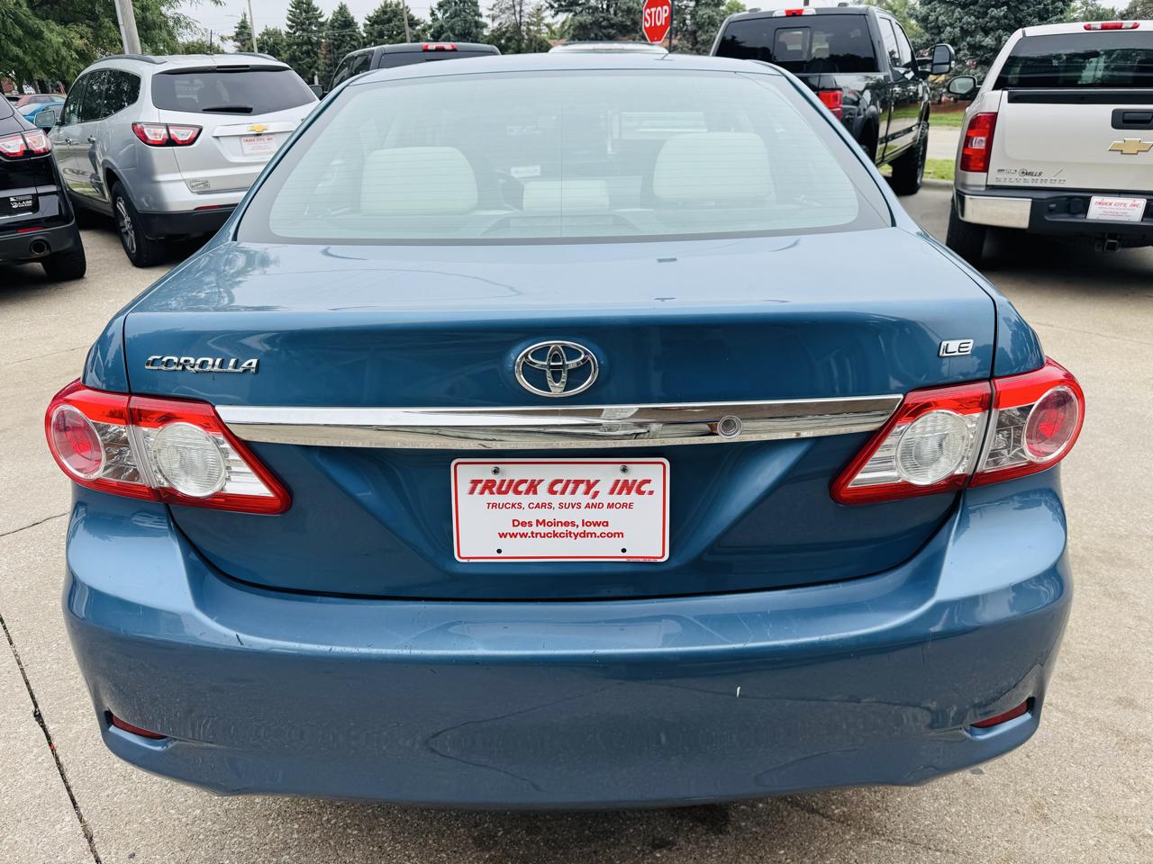 Toyota Corolla LE 4D Sedan at 2013