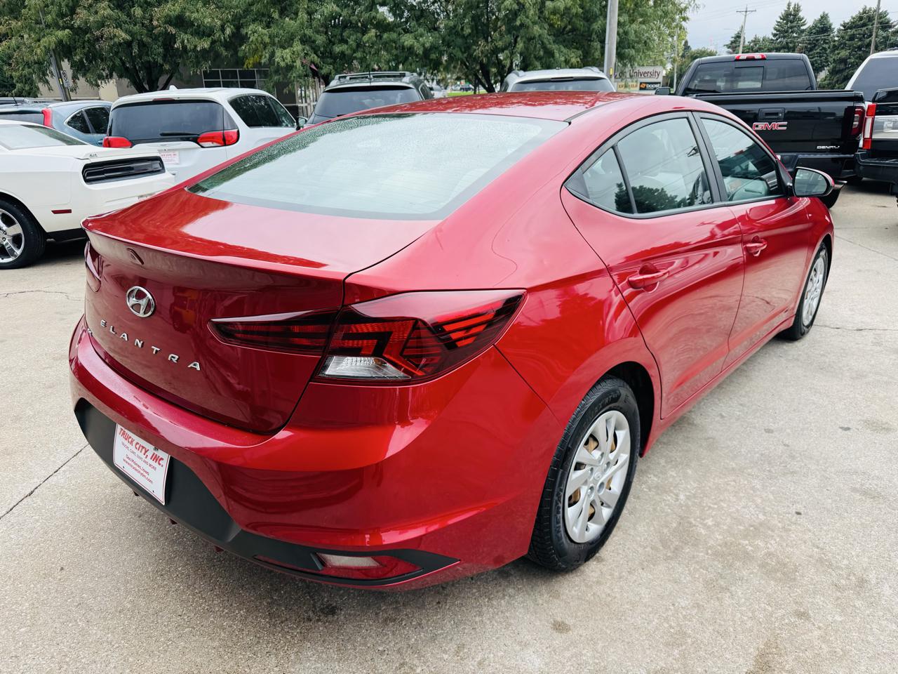 Hyundai Elantra 4dr Sdn Auto SE PZEV 2020