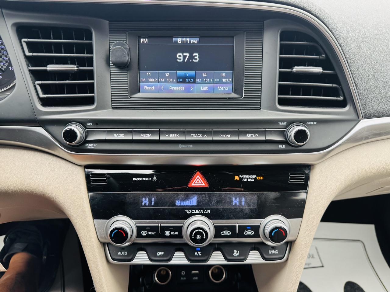 Hyundai Elantra 4dr Sdn Auto SE PZEV 2020