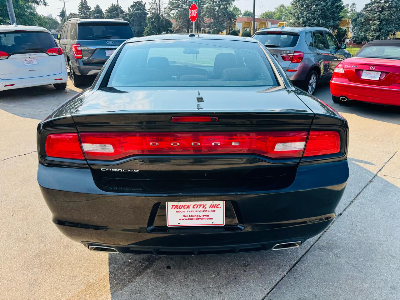 Dodge Charger SE 2014