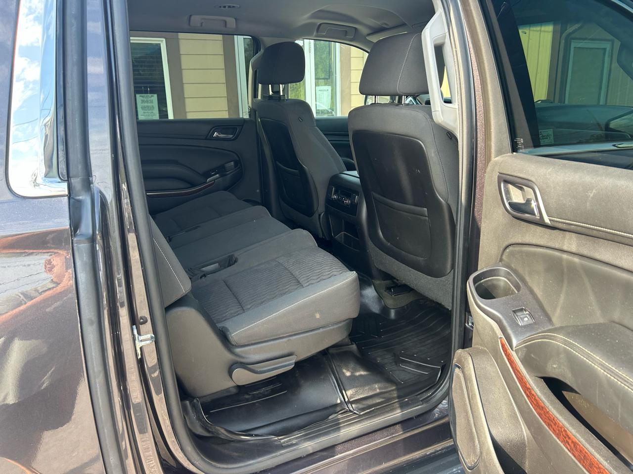 GMC Yukon XL SLE 1/2 Ton 4WD 2015