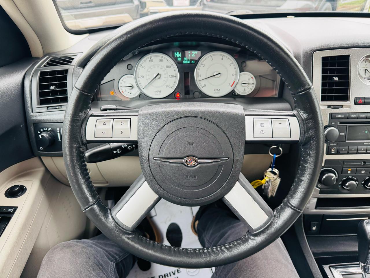Chrysler 300 Touring AWD 2006