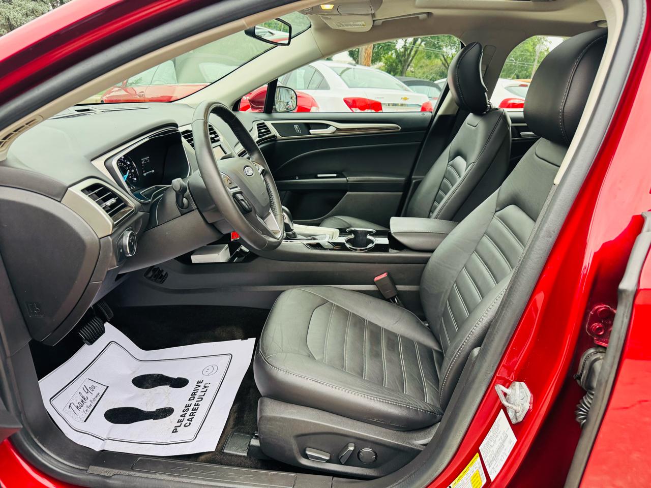 Ford Fusion SE 2015