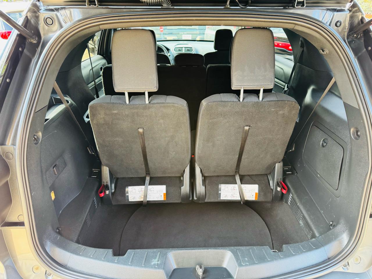 Ford Explorer XLT 4WD 2018