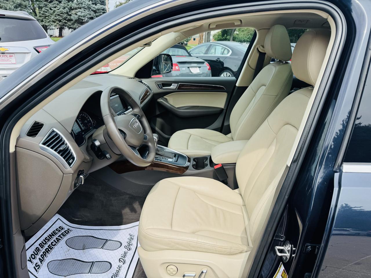 Audi Q5 2.0T Premium quattro 2015