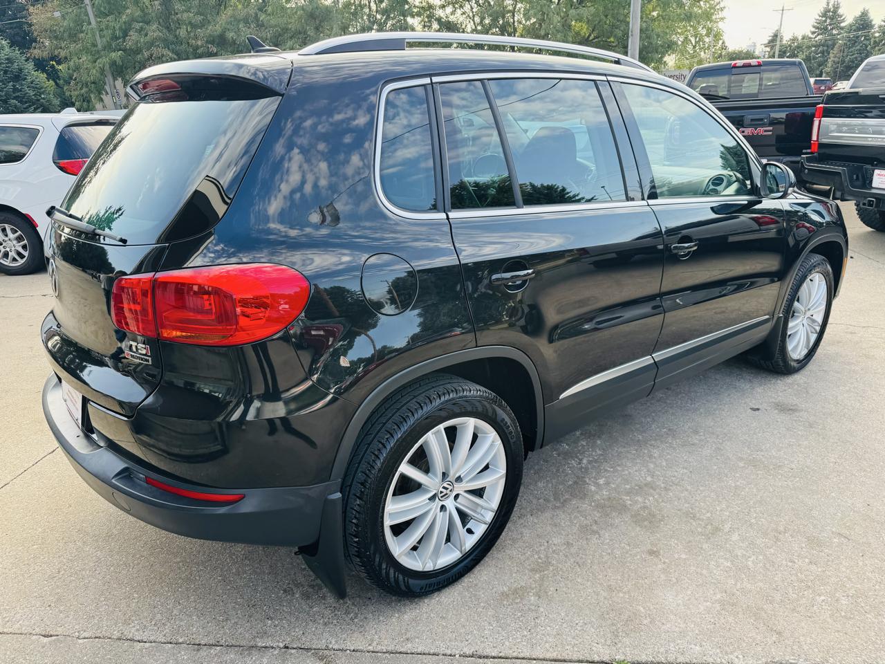 Volkswagen Tiguan S 4Motion 2016