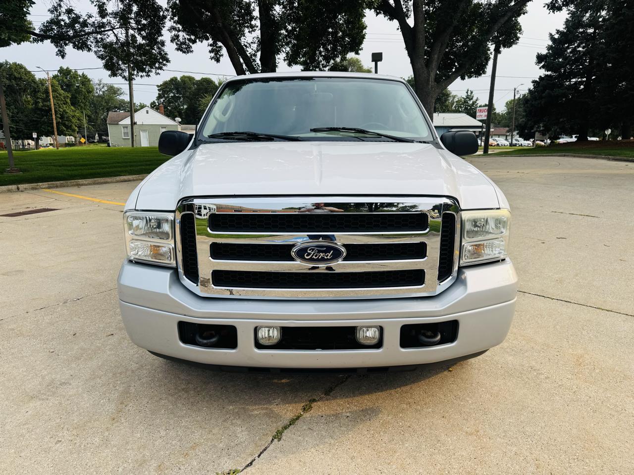 Ford Excursion Eddie Bauer 5.4L 2WD 2005