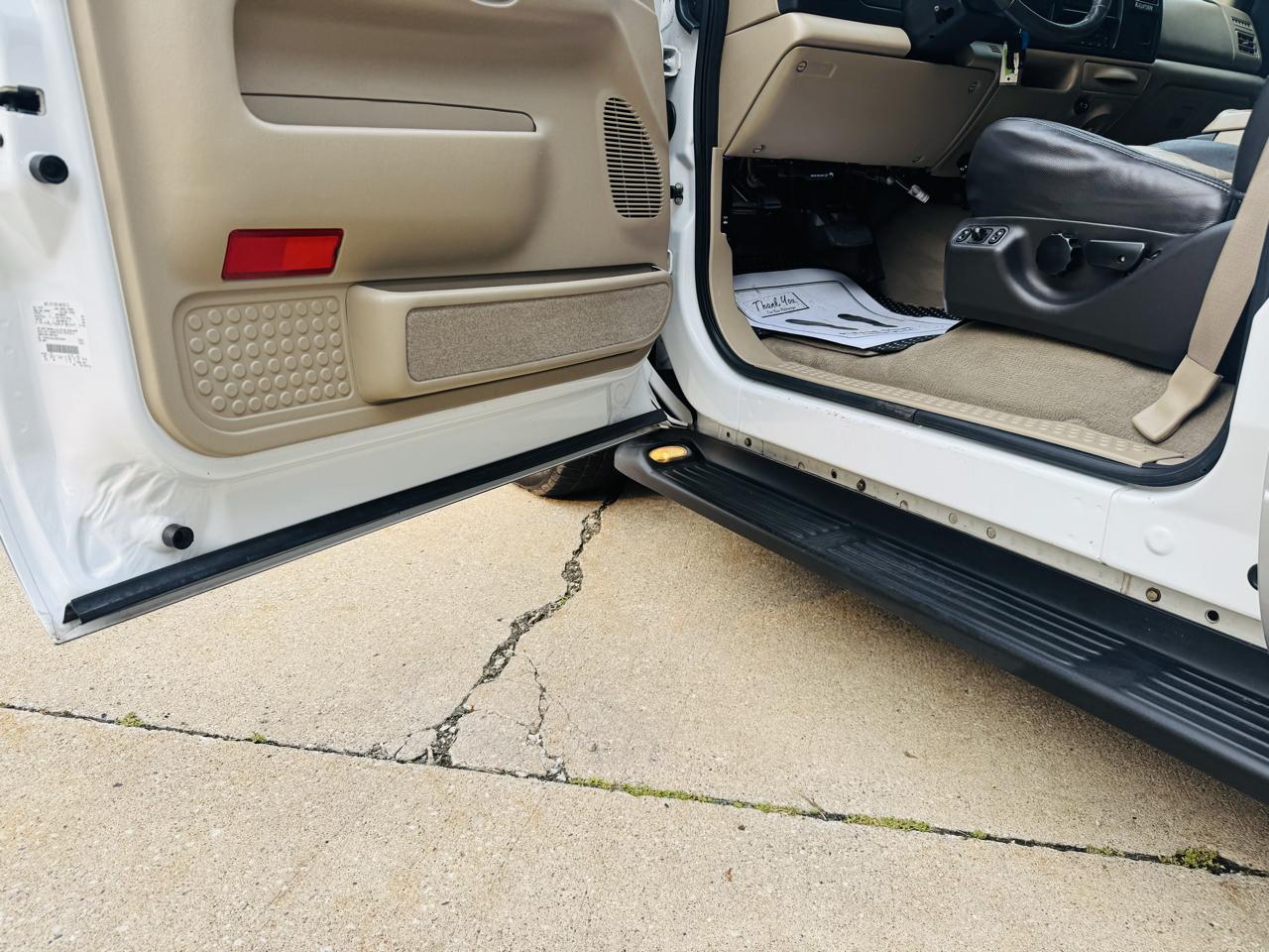 Ford Excursion Eddie Bauer 5.4L 2WD 2005
