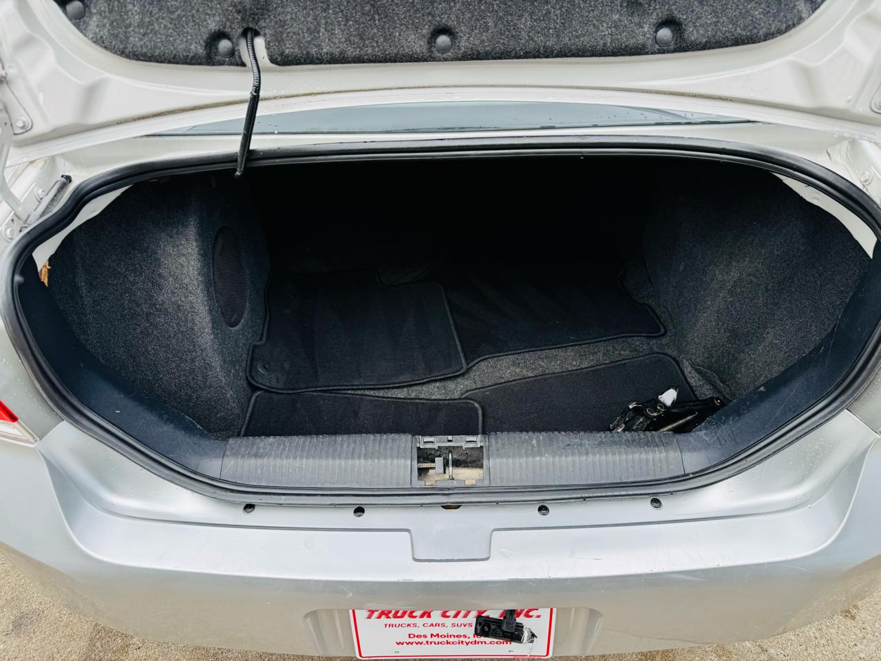 Ford Focus SEL Sedan 2010