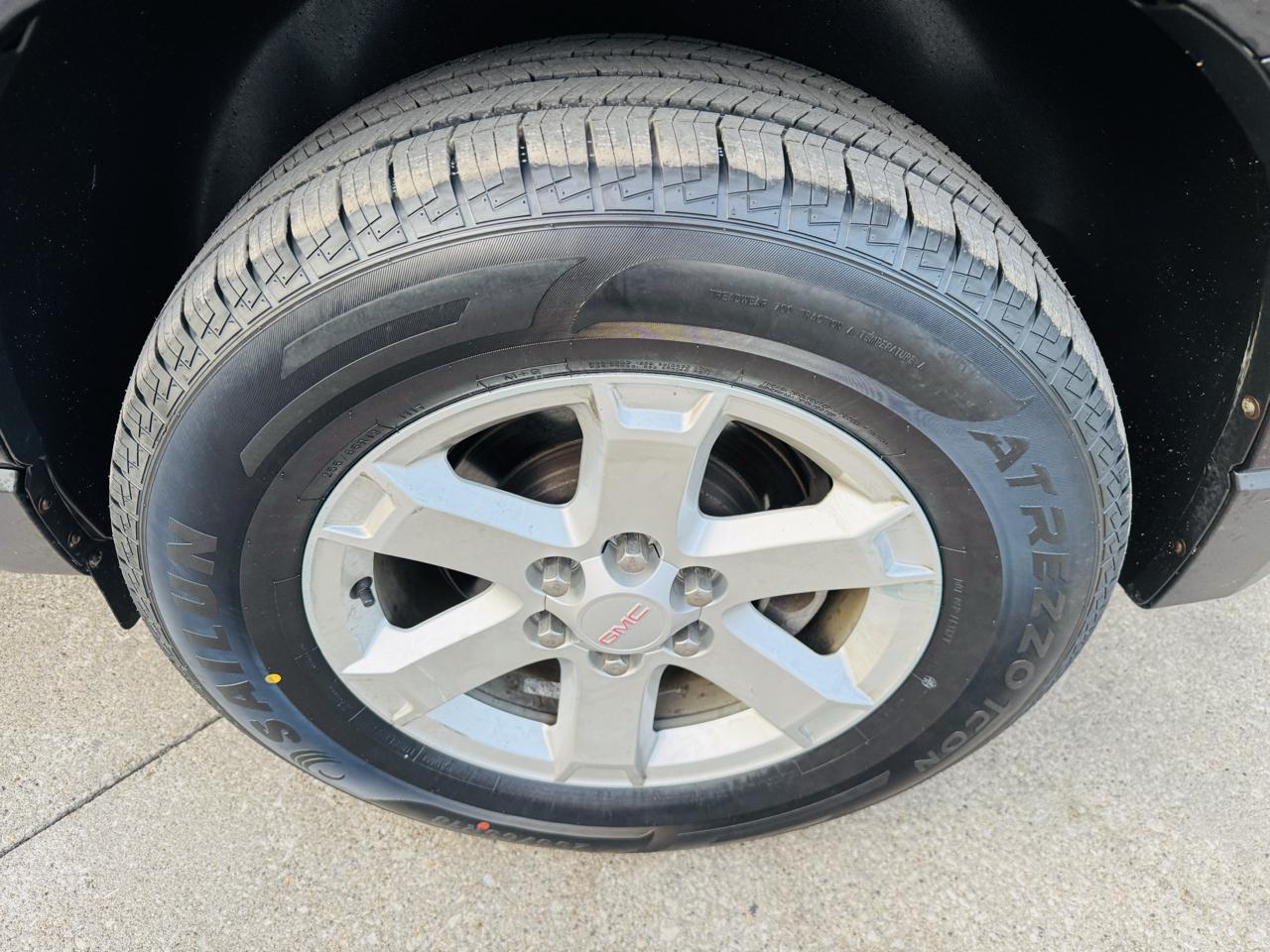 GMC Acadia SLE-2 AWD 2015