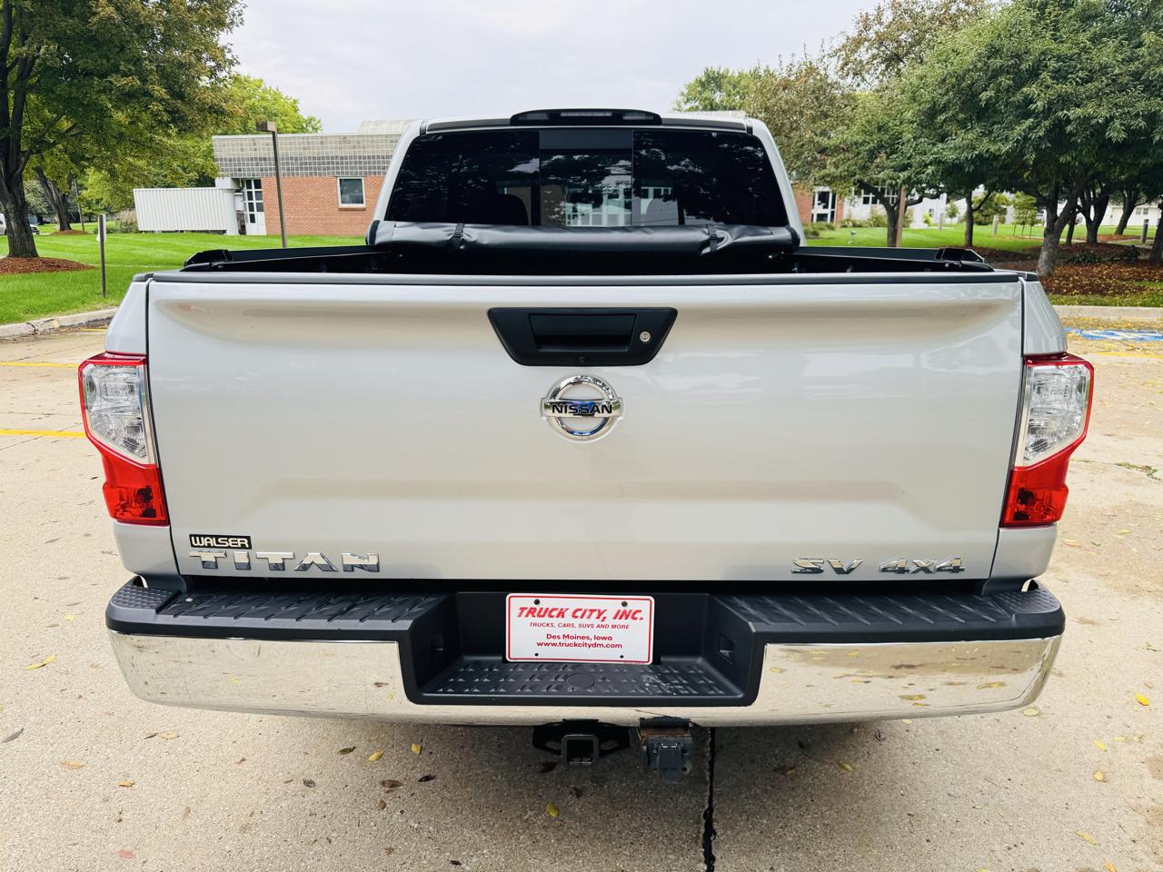Nissan Titan S Crew Cab 4WD 2018