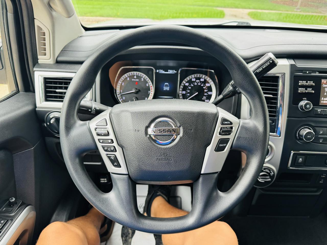 Nissan Titan S Crew Cab 4WD 2018