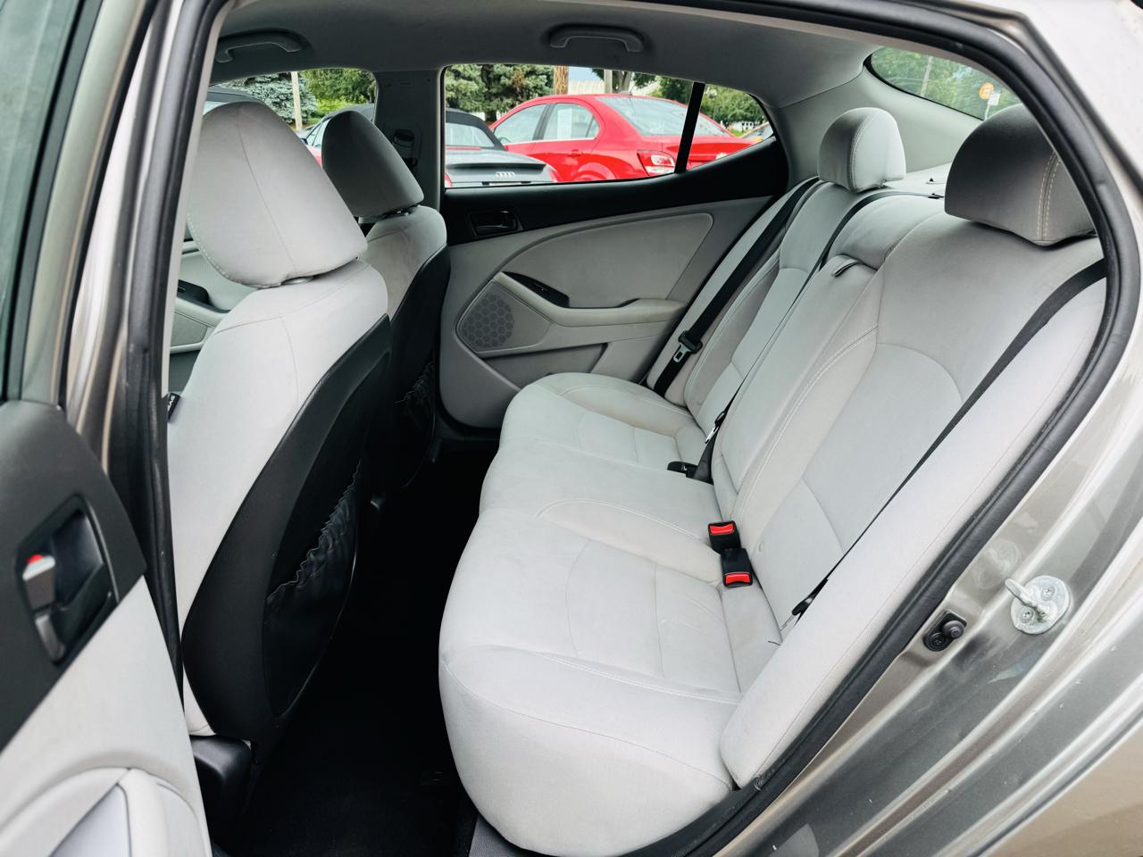 Kia Optima LX 2015