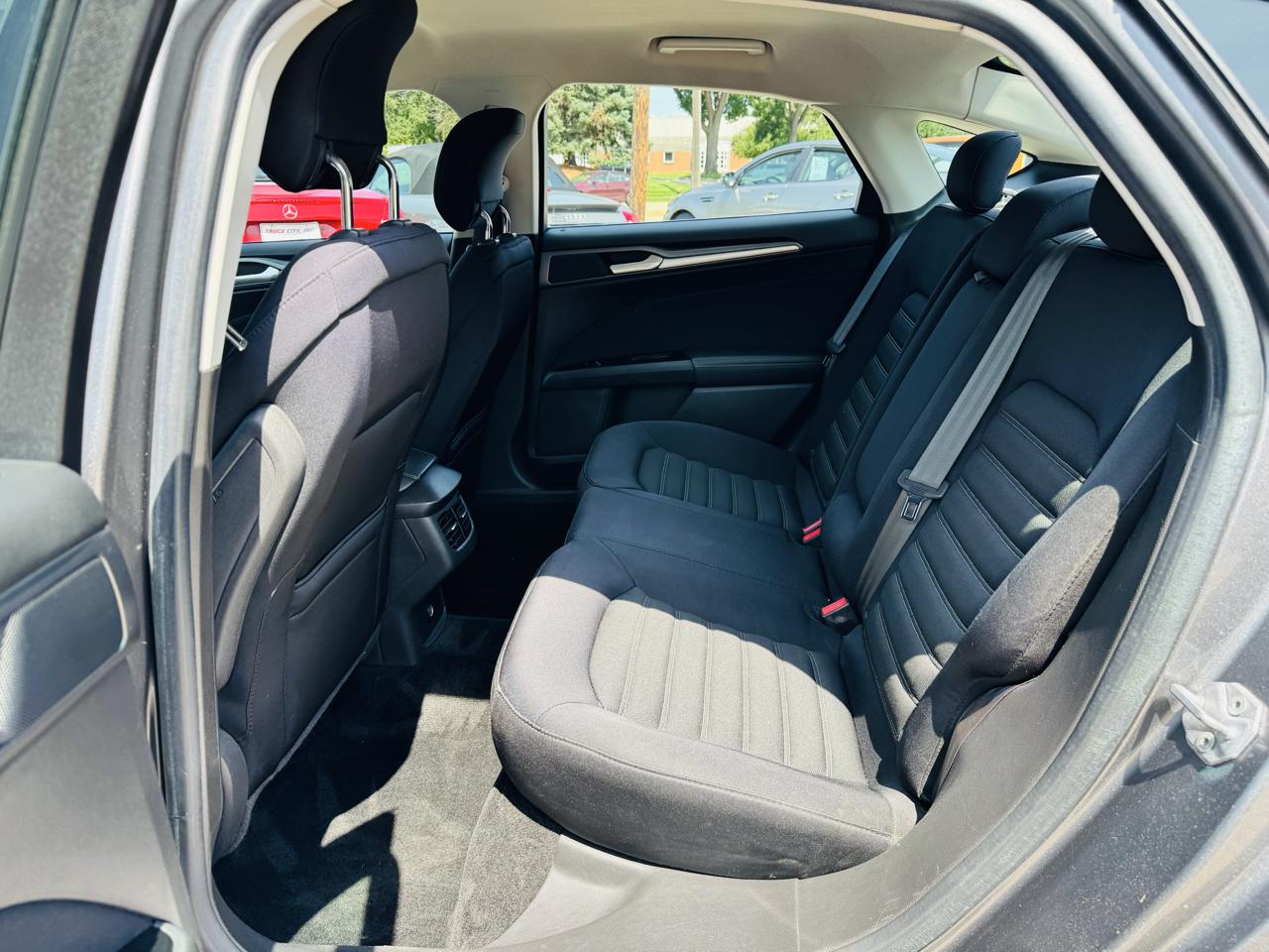 Ford Fusion SE 2014