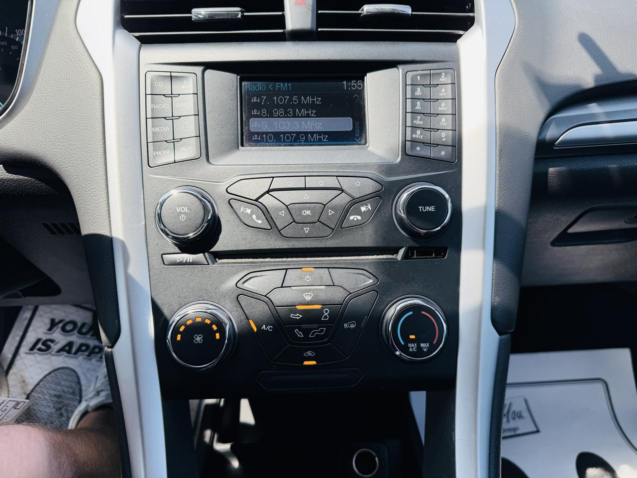 Ford Fusion SE 2014