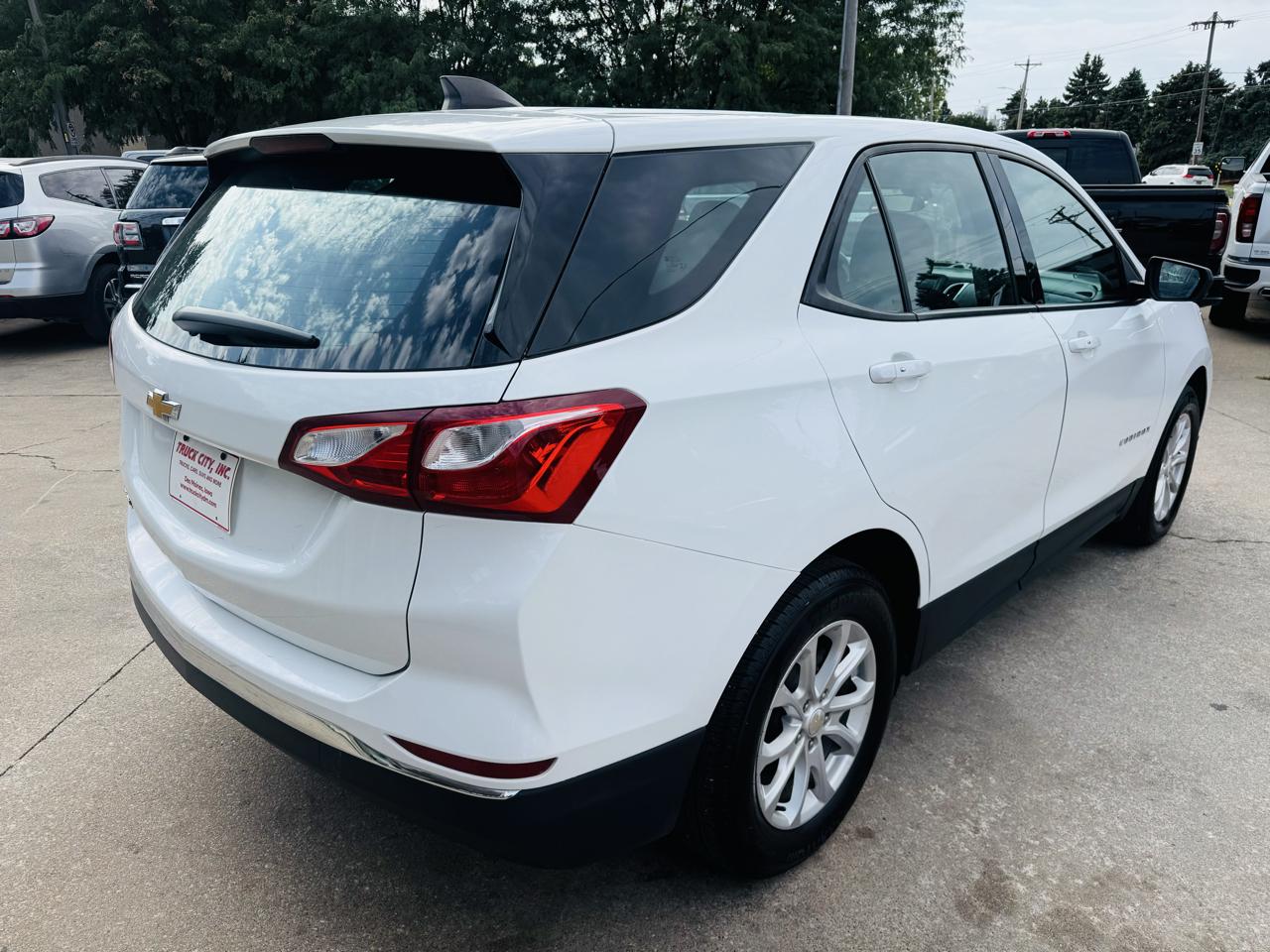 Chevrolet Equinox LS 2WD 2018