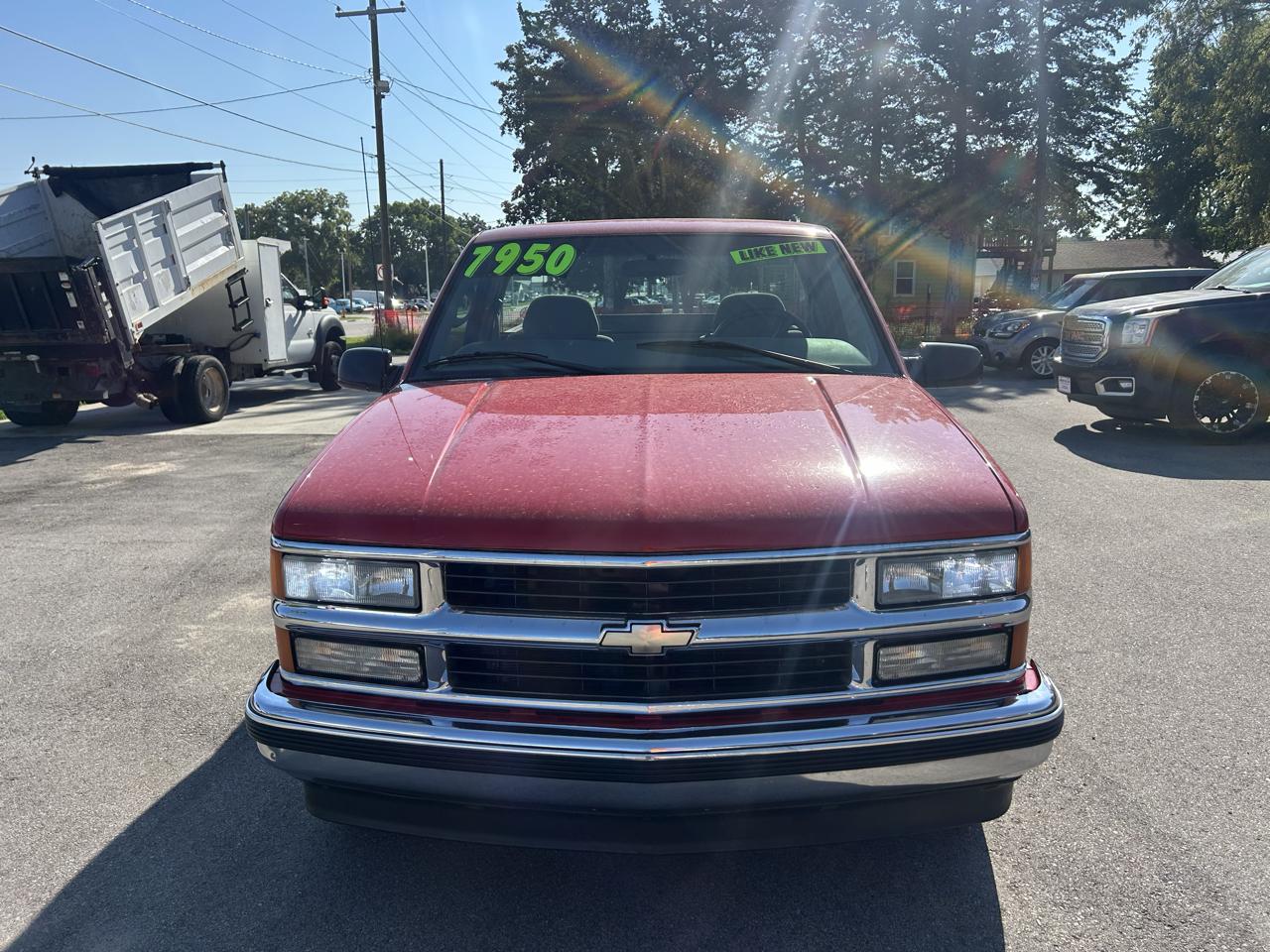 Chevrolet C/K 1500 Reg. Cab W/T 6.5-ft. bed 2WD 1998