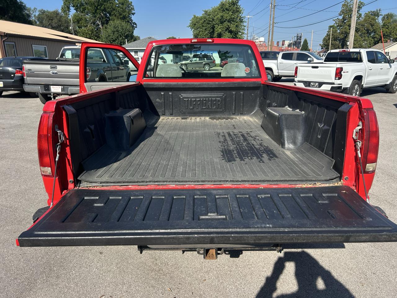 Chevrolet C/K 1500 Reg. Cab W/T 6.5-ft. bed 2WD 1998