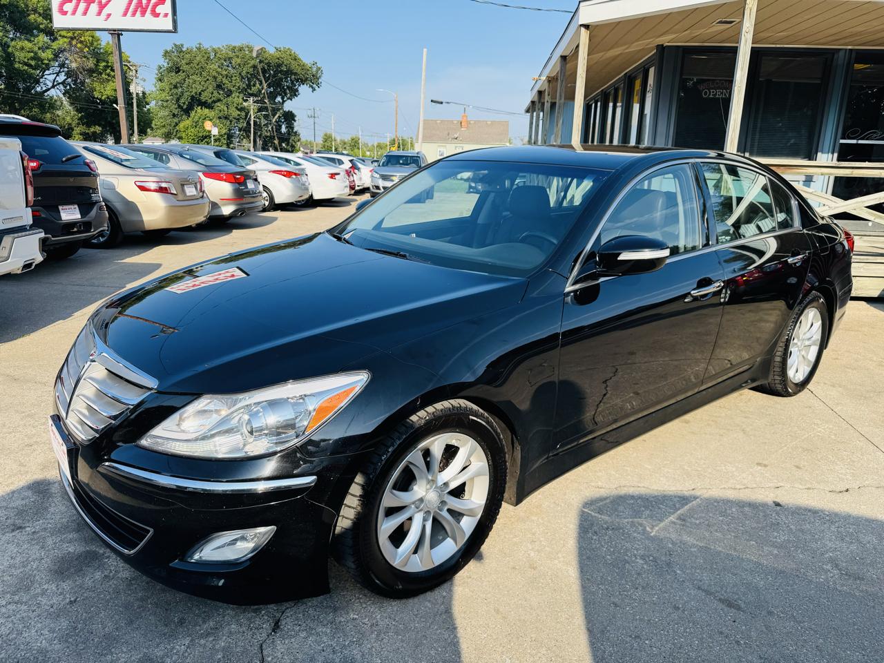 Hyundai Genesis 3.8L 2013