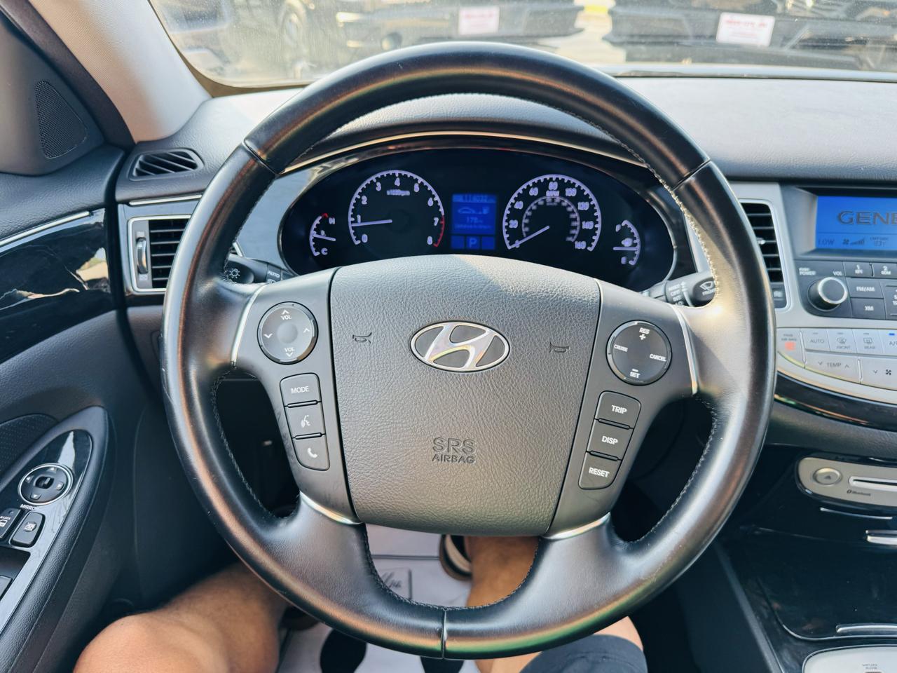 Hyundai Genesis 3.8L 2013