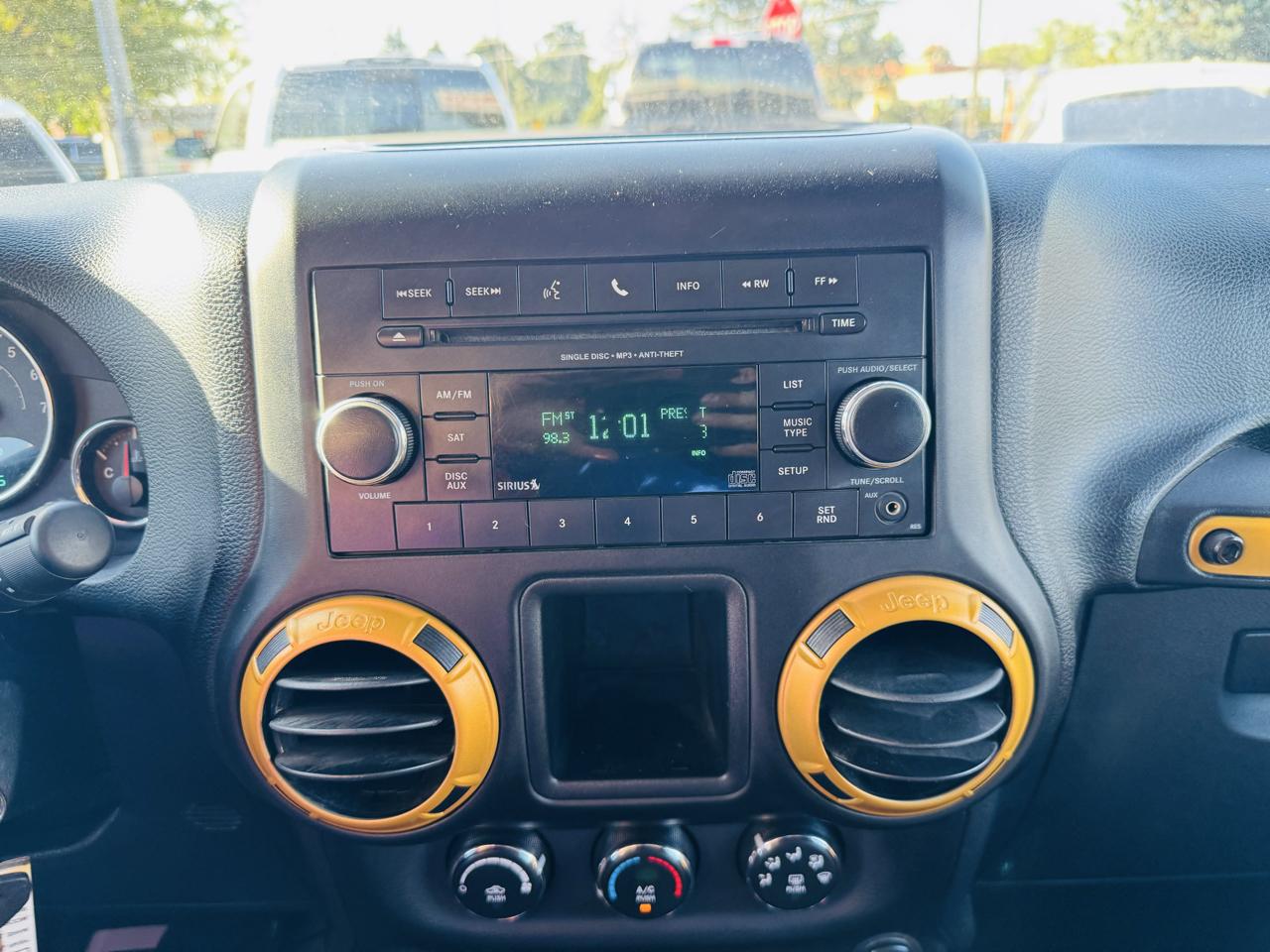 Jeep Wrangler Sport 4WD 2014