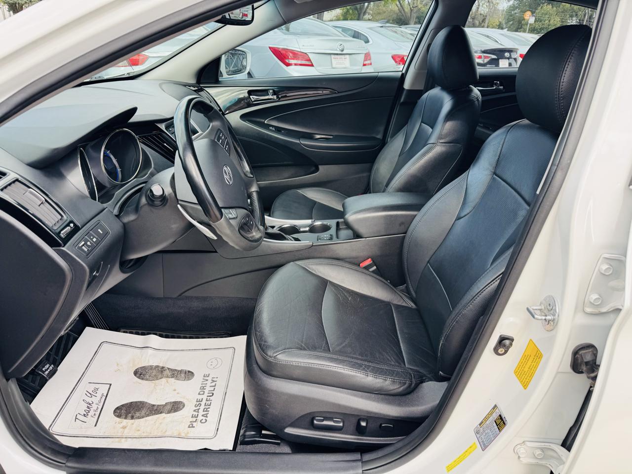 Hyundai Sonata SE Auto 2011