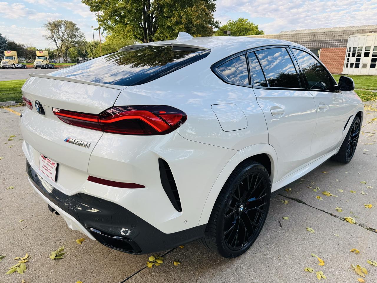 BMW X6 M50i 2022
