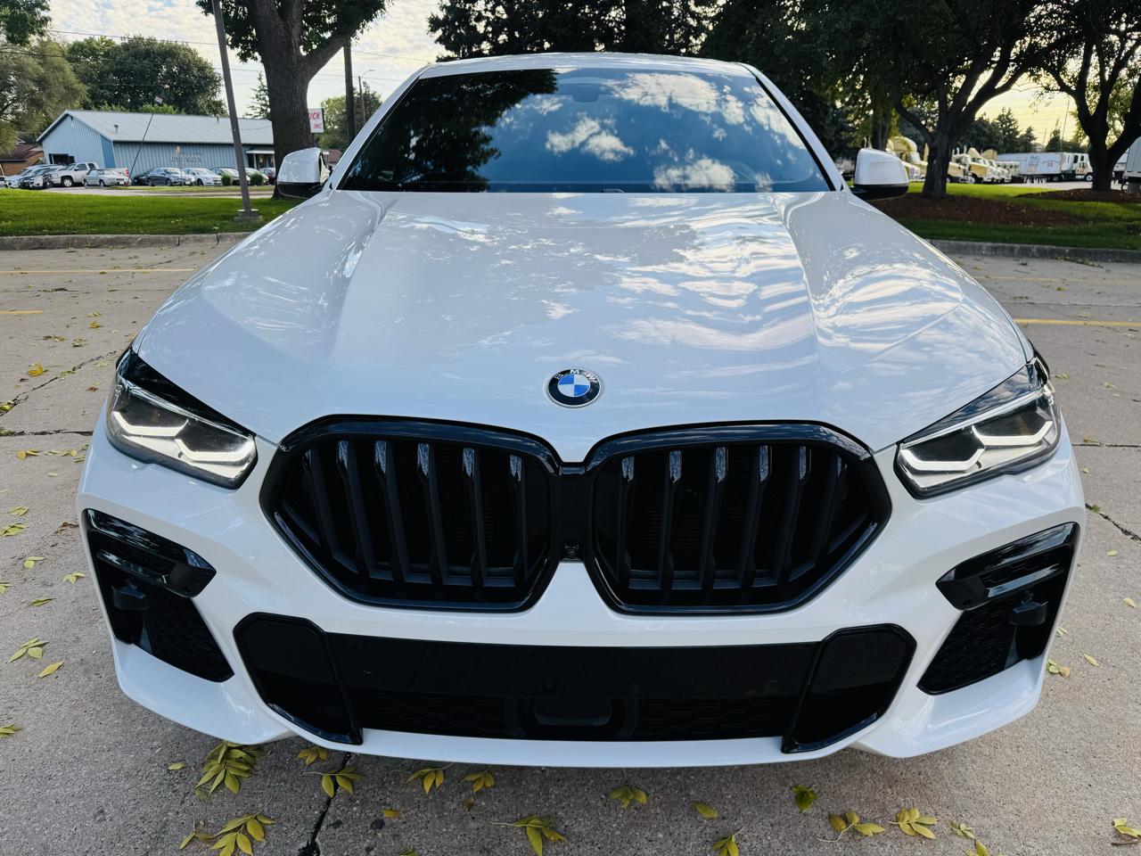 BMW X6 M50i 2022
