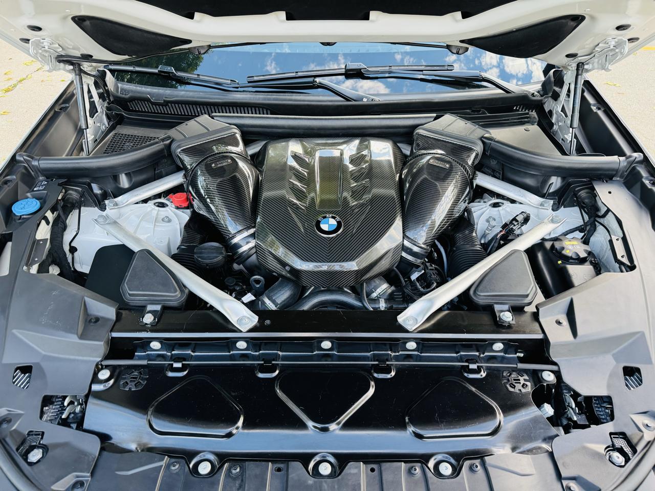 BMW X6 M50i 2022