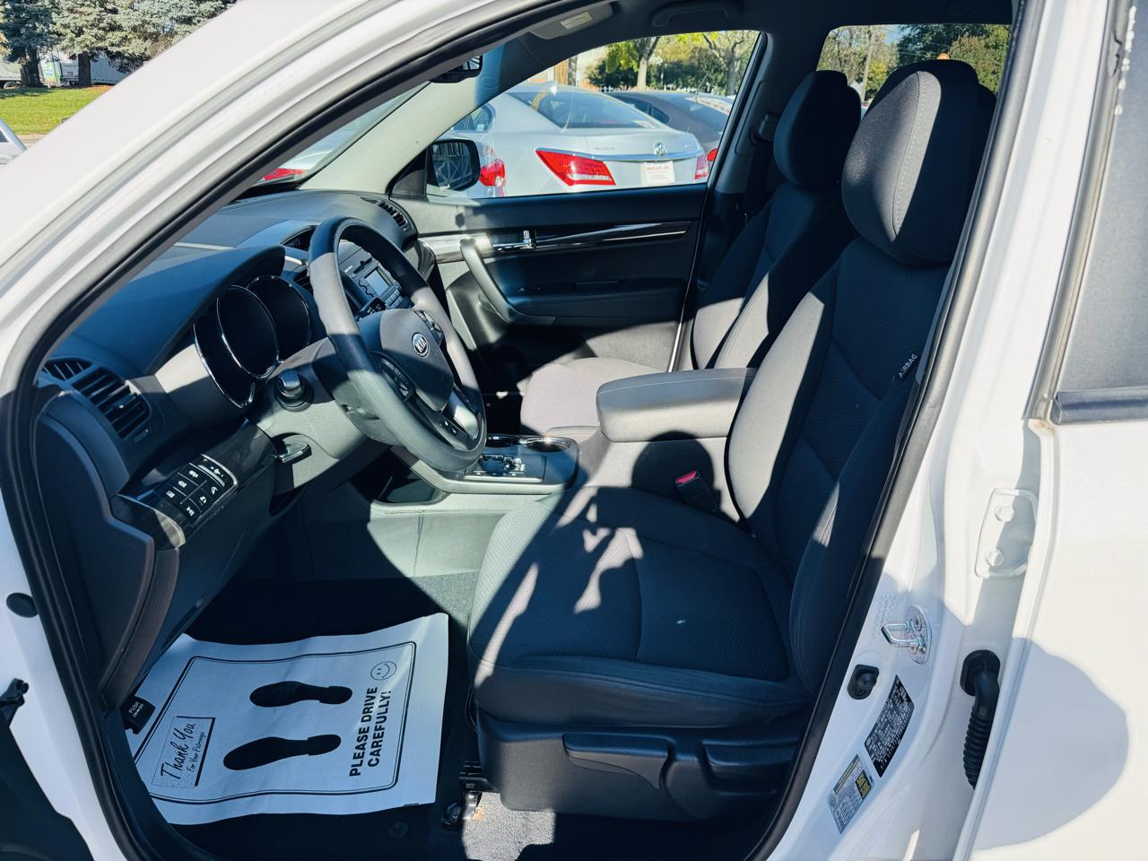Kia Sorento LX 4WD 2011