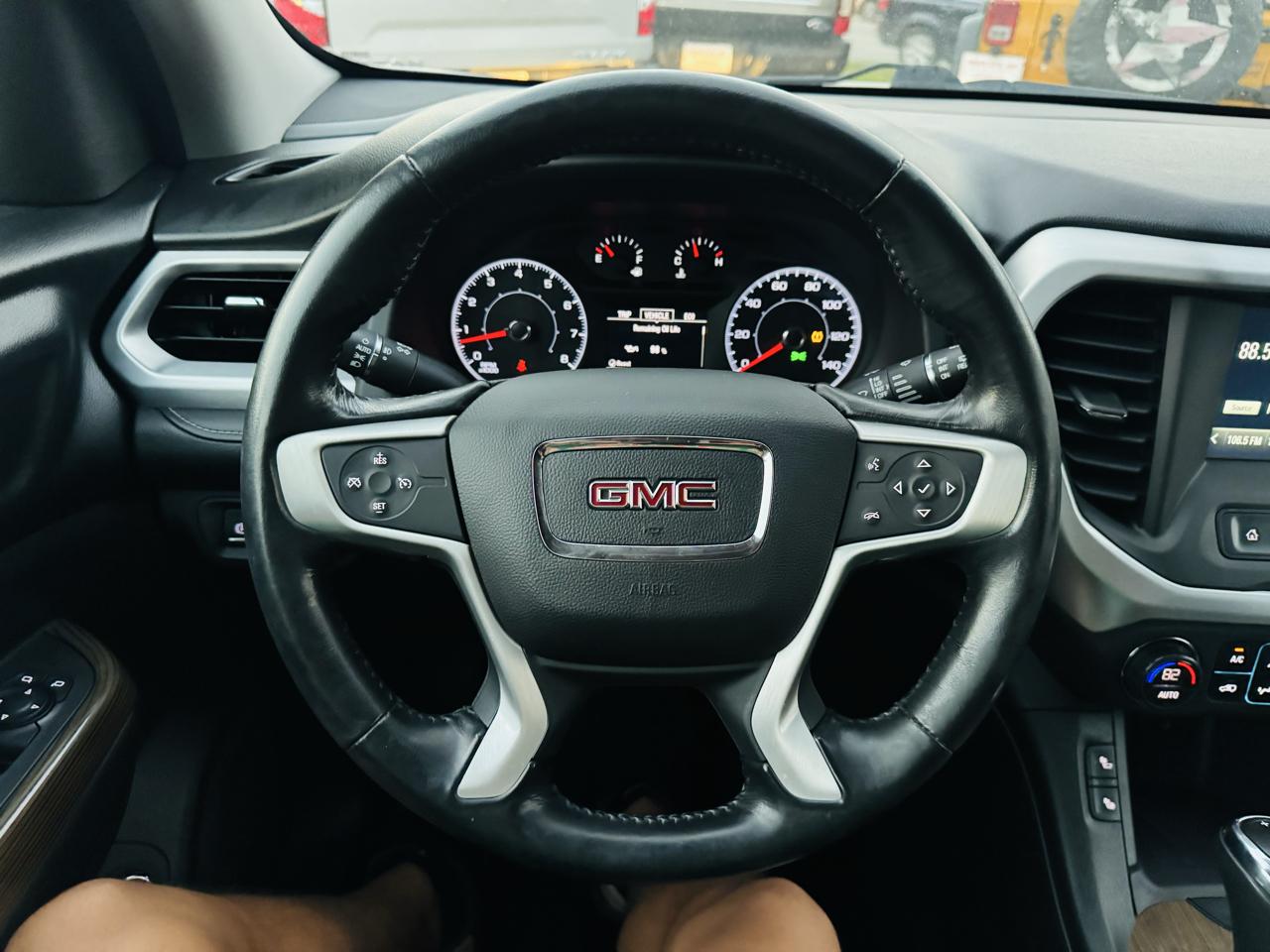 GMC Acadia SLE-2 AWD 2017