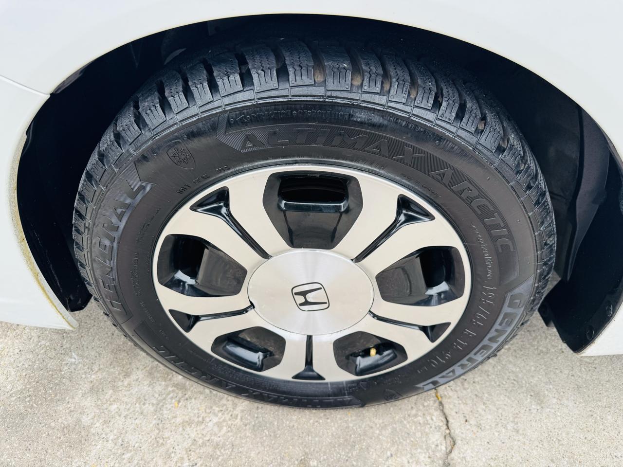 Honda Civic Hybrid CVT w/Navigation 2015